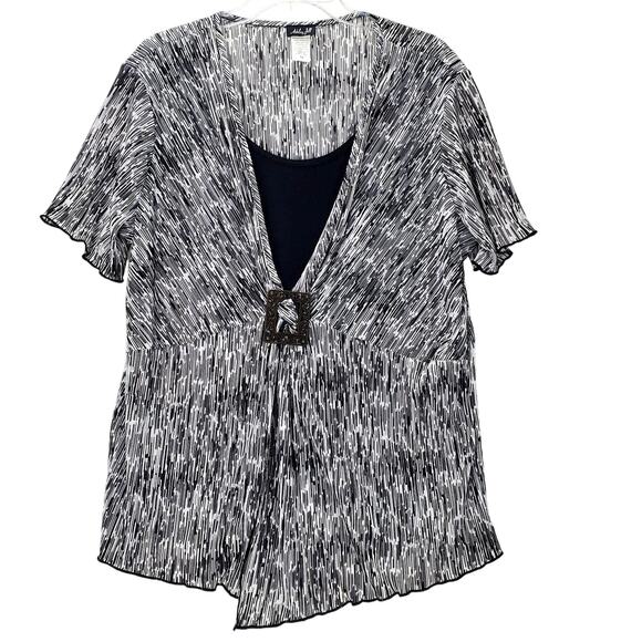 Ashley Hill Short Sleeve Top 3X Flowy Black White Pullover Blouse Office Casual - Picture 1 of 6